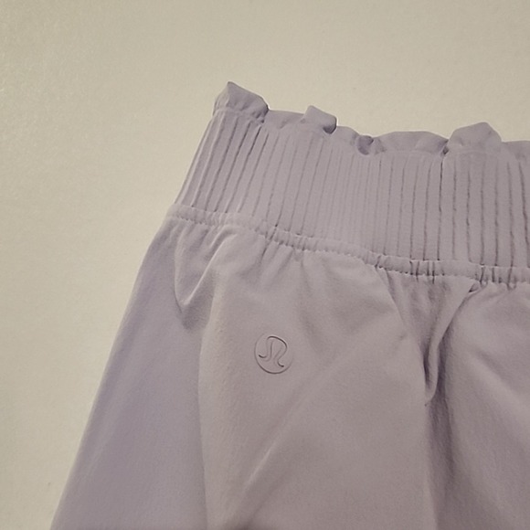 LULULEMON Stretch Woven Ruffle-Waist High-Rise Shorts 9" Lavendar Size XL - Picture 8 of 8